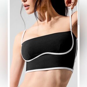 ALO YOGA- Airbrush Streamlined Bra Tank Top- Size Medium - Black/White